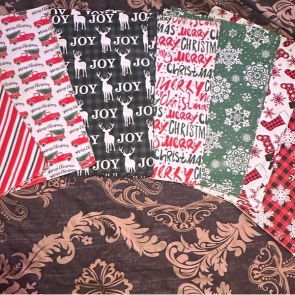 FESTIVE HOLIDAY POLYMAILERS. (Pick your choice of one). 10x13 SIZE. (10 a set.) - Picture 4 of 4